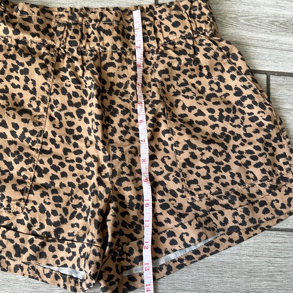 Aerie Leopard Print Paper Bag Shorts XS NWT - Picture 6 of 7